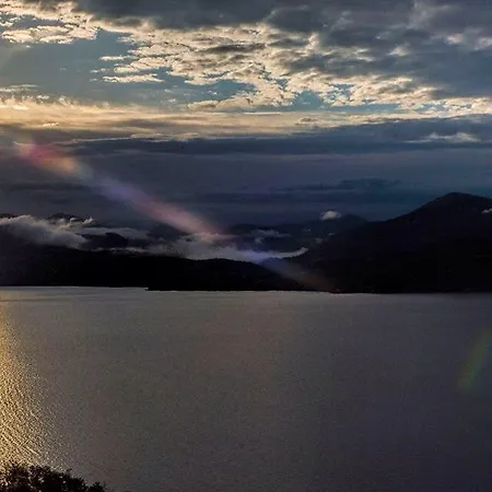 Residenza Erbaluna Aparthotel Oggebbio