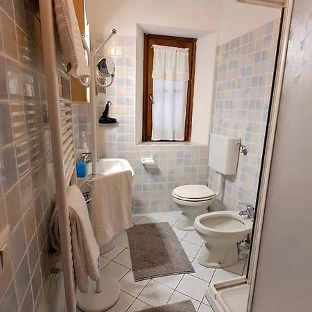 شقة فندقية Residenza Erbaluna