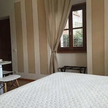 Residenza Erbaluna Aparthotel