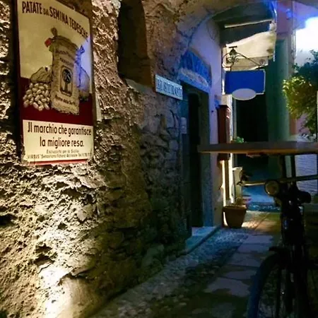 Residenza Erbaluna 3* Oggebbio