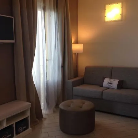 شقة فندقية Residenza Erbaluna أوجيبيو