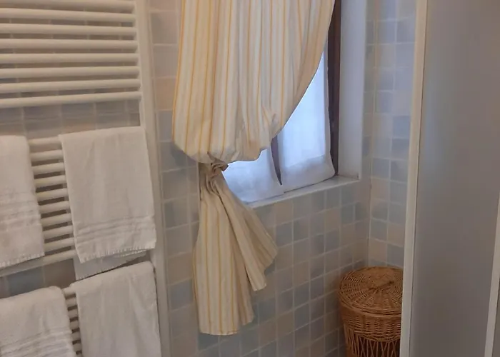 Residenza Erbaluna شقة فندقية 3*