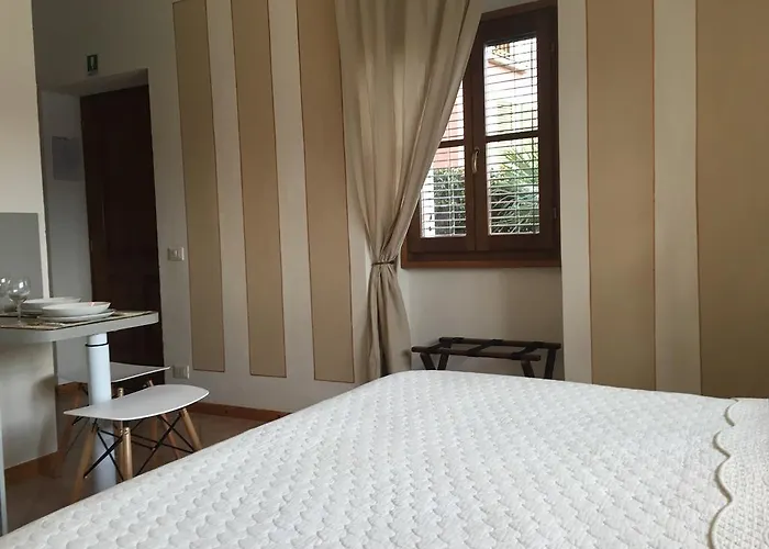 Residenza Erbaluna Apart-hotel
