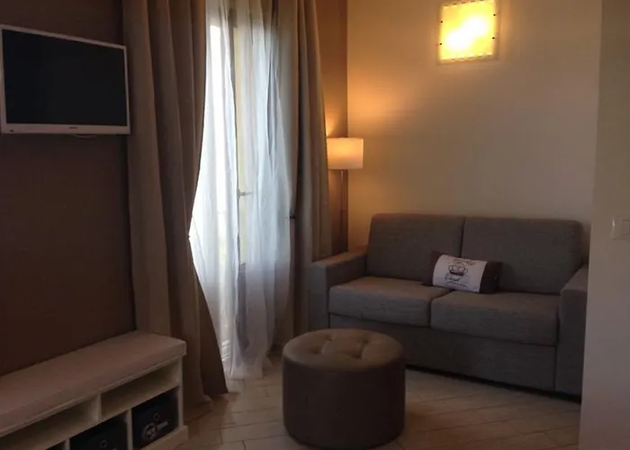 شقة فندقية Residenza Erbaluna أوجيبيو